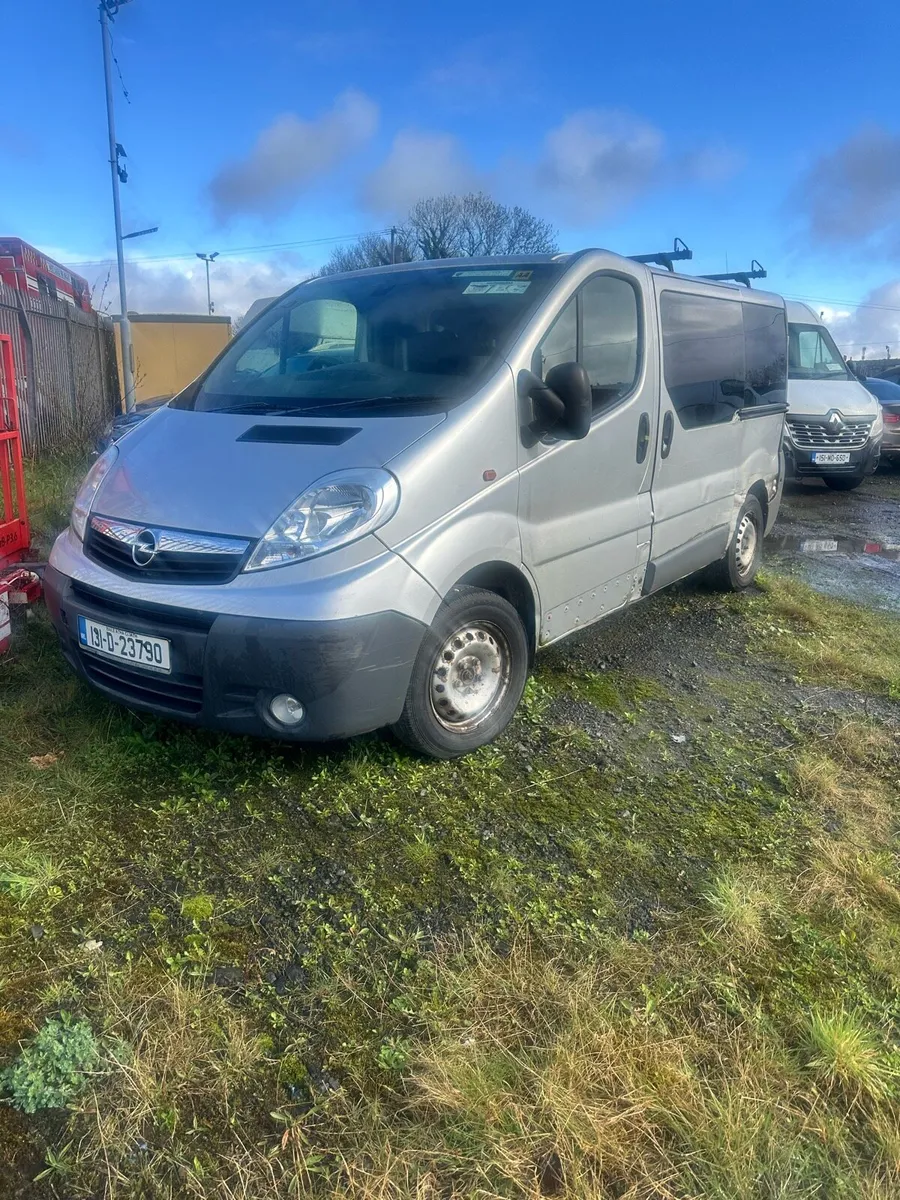 Opel Vivaro 2013 - Image 2