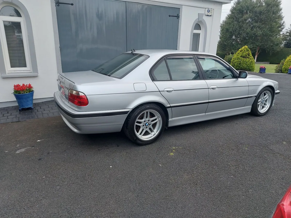 BMW Other 2001 - Image 1