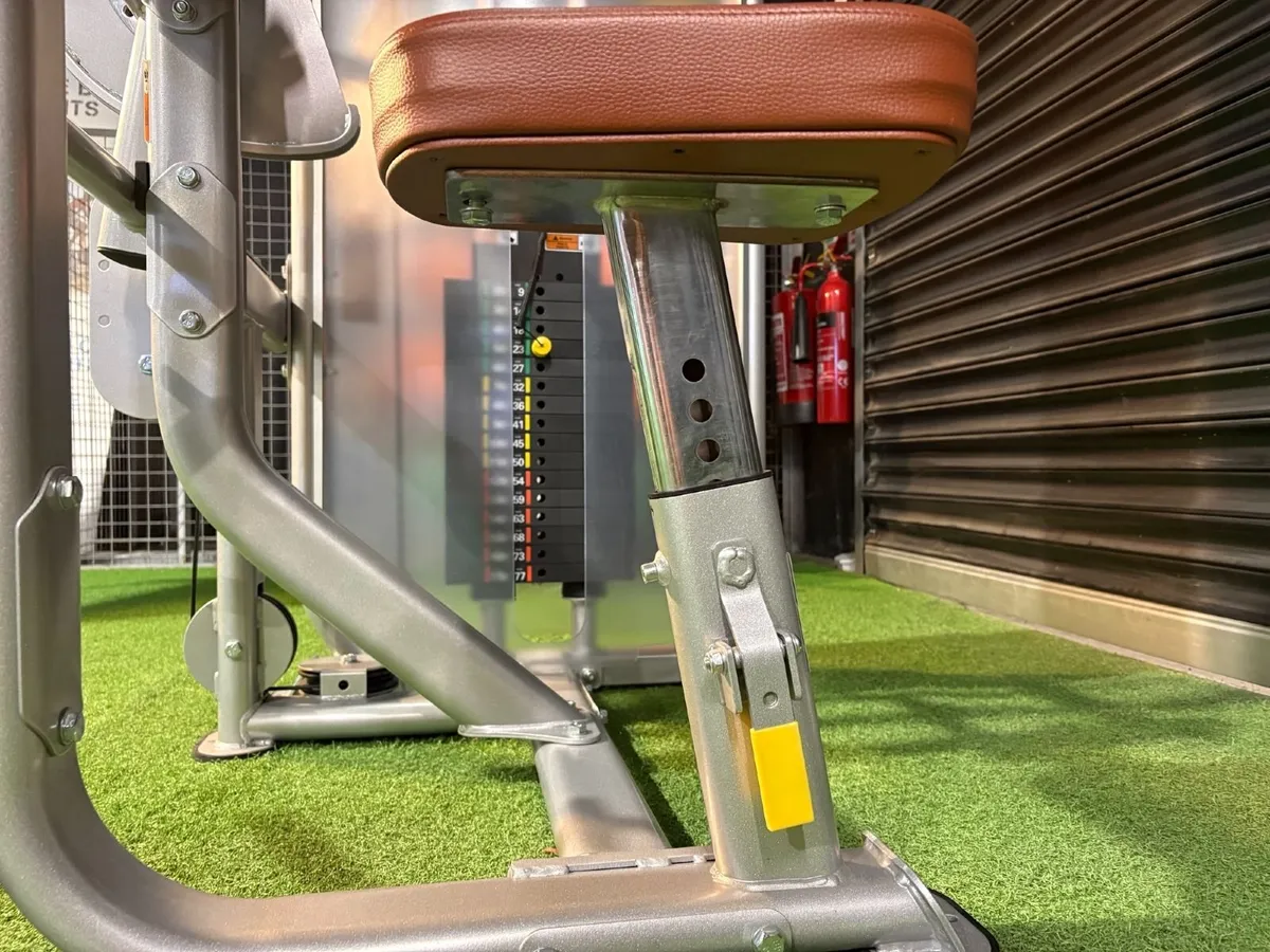 Impulse Fitness Biceps / Triceps Machine - Image 4