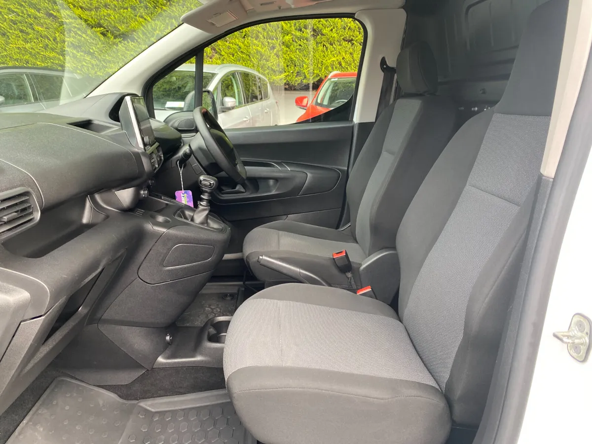 Peugeot Partner Access 1.5HDI 100hp - Image 4