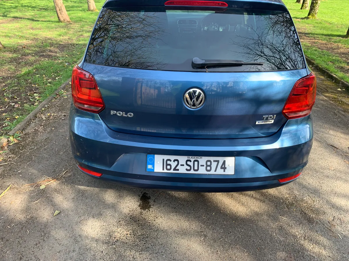 2016 VW POLO DIESEL DRIVING - Image 4