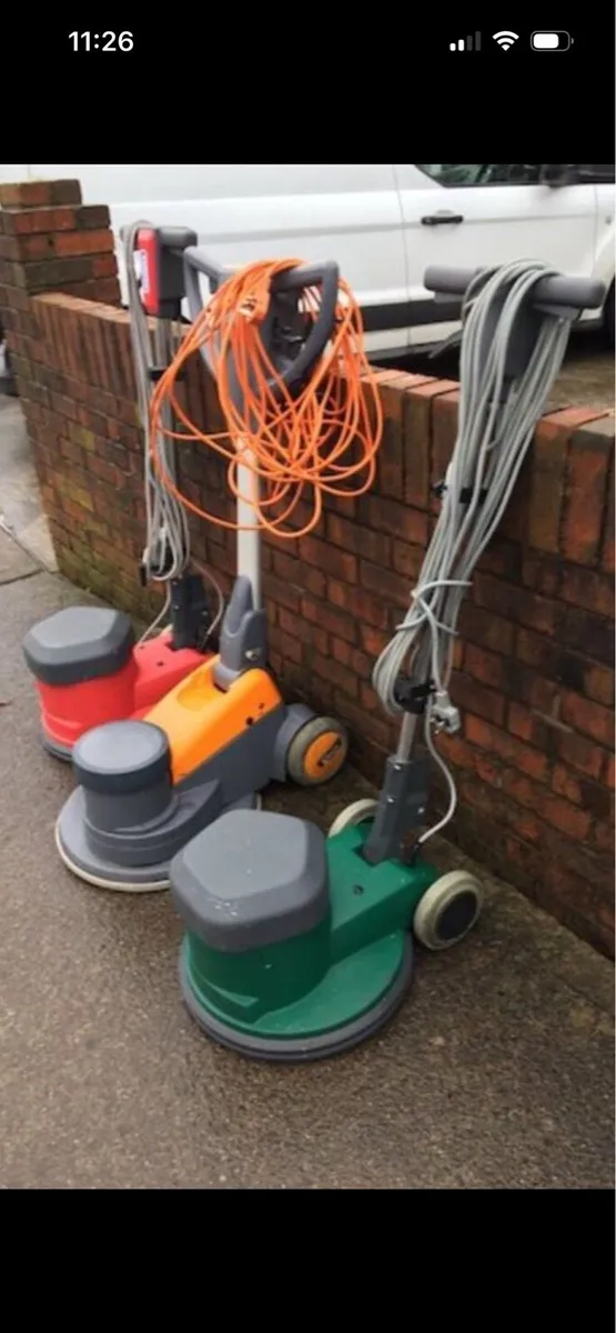 Floor polishers buffers sanders - Image 1
