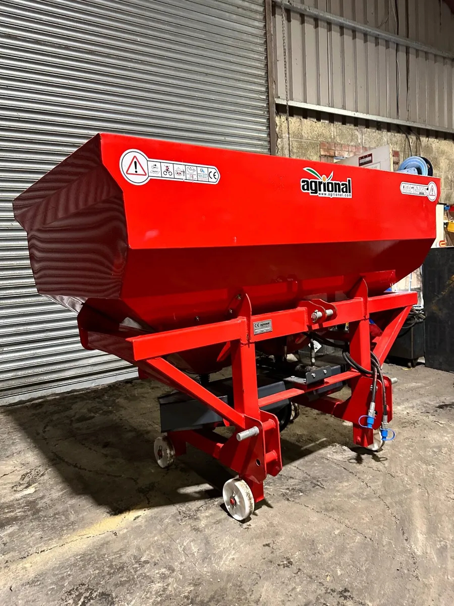 Agrional Fertilizer Spreaders - Image 1