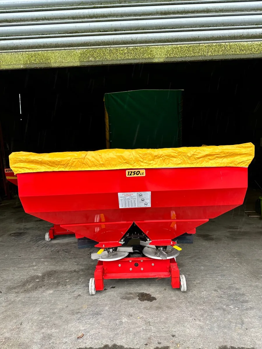 Agrional Fertilizer Spreaders - Image 3