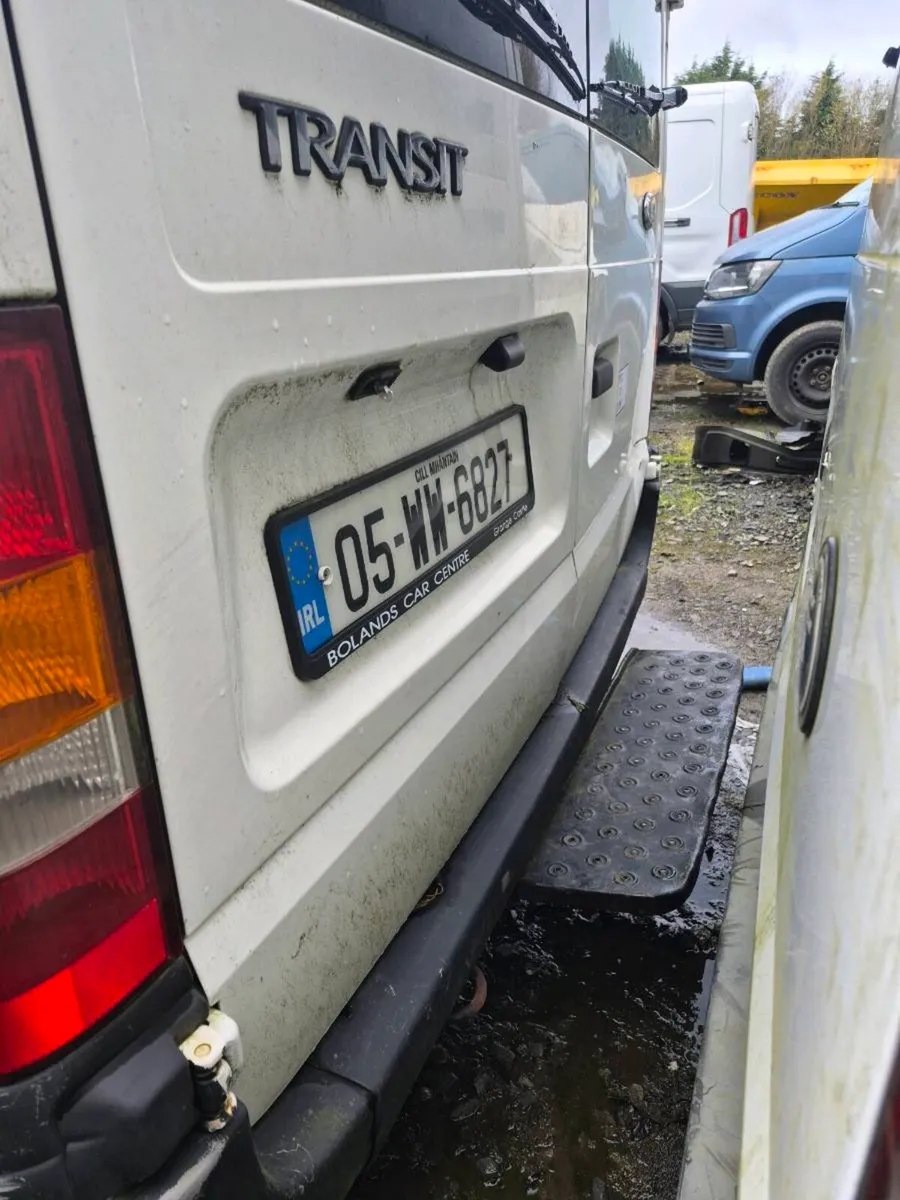 Ford Transit Minibus - Image 4