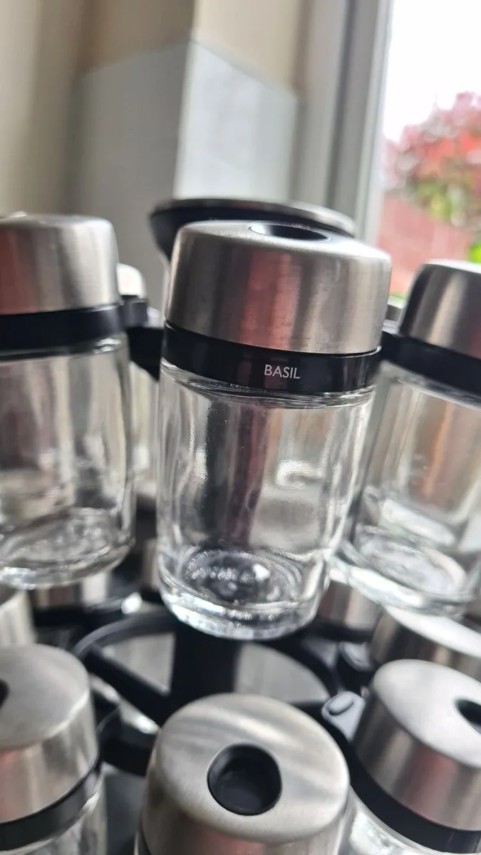 Cole & Mason 16-Jar Herb & Spice Carousel - Excell - Image 2