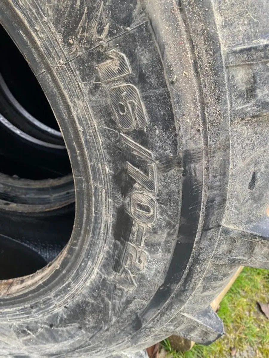 Teleporter  / Loader Tyres - Image 2