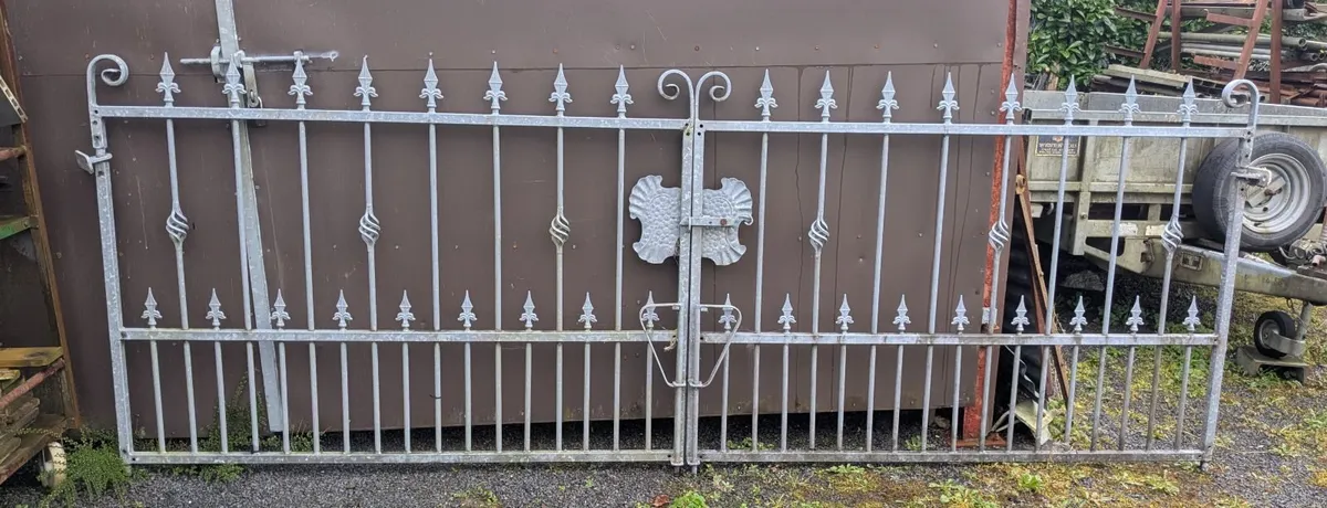 Galvanized gates - Image 1