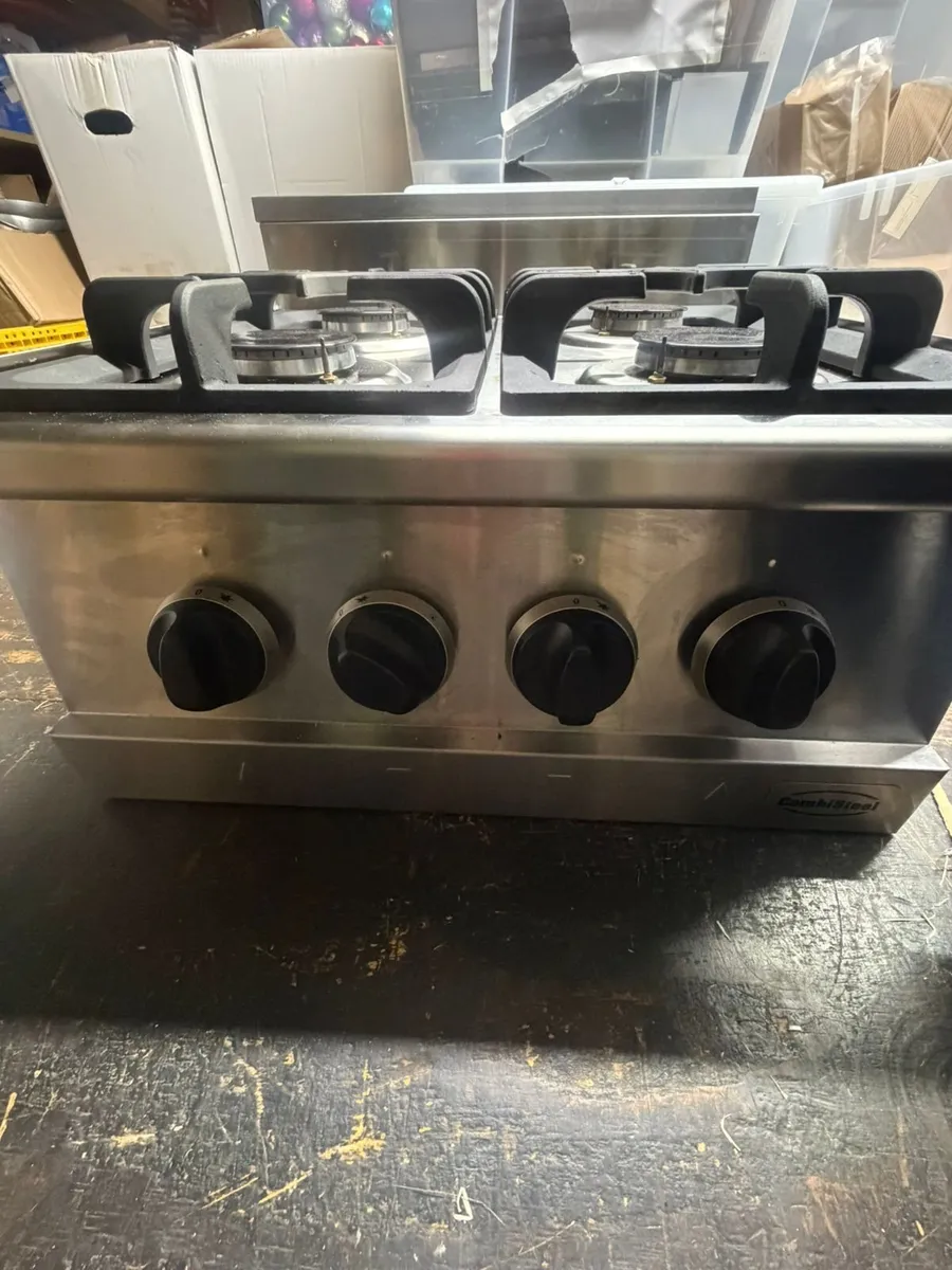 Commercial 4 Burner Gas Hob (Combisteel) - Image 4