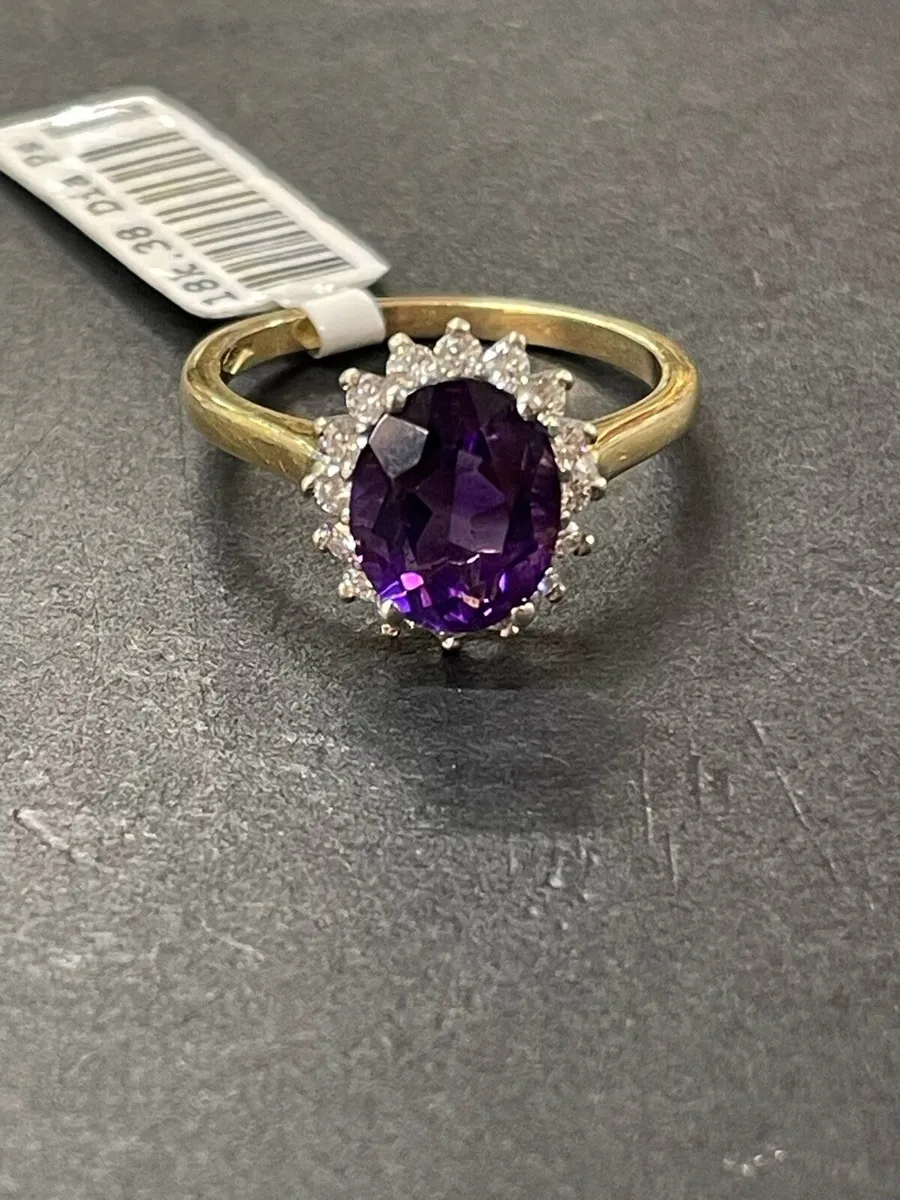 18k gold purple stone ring with diamonds - Image 3