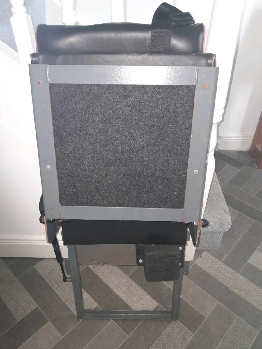 Folding camper seat + vintage Russian kettle - Image 2