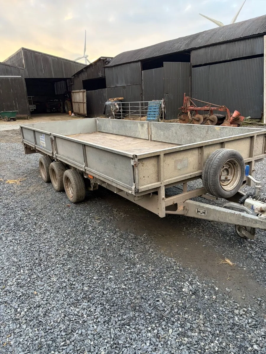 16ft trailer - Image 1