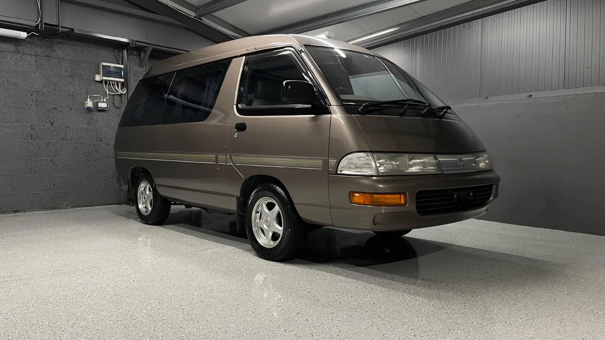 Toyota Townace 1994 2.2 Diesel WC Accessible - Image 1