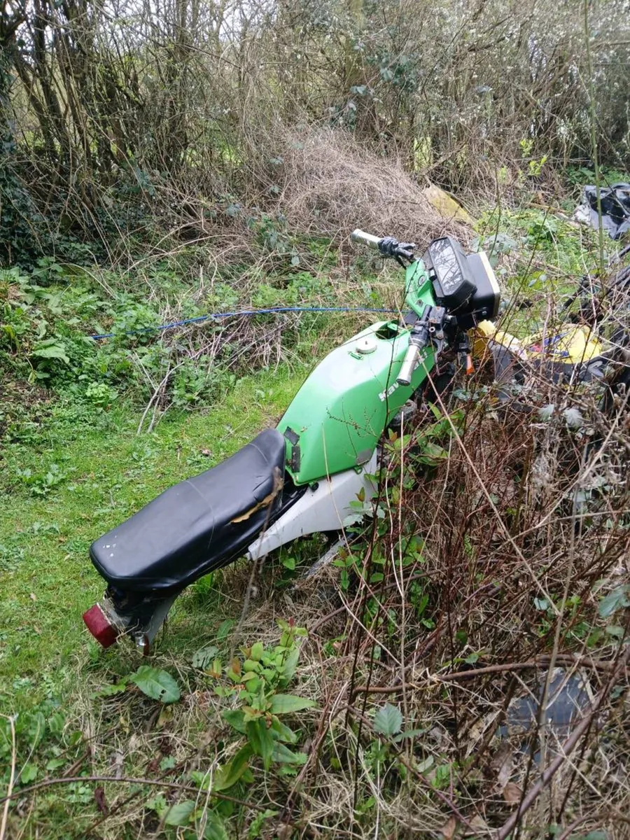 Kawasaki AR 125,Kawasaki KH 100 X 2 Parts Bikes - Image 3