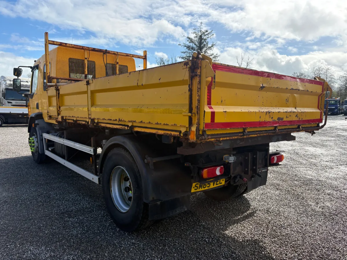 DAF LF 250 Crewcab 18Ton Tipper - Image 3