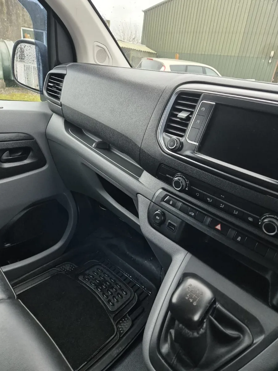 Citroen Dispatch 2016 - Image 2