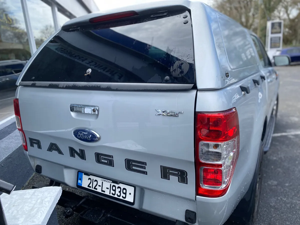 212 Ford Ranger Limited Edition  XLT - Image 4