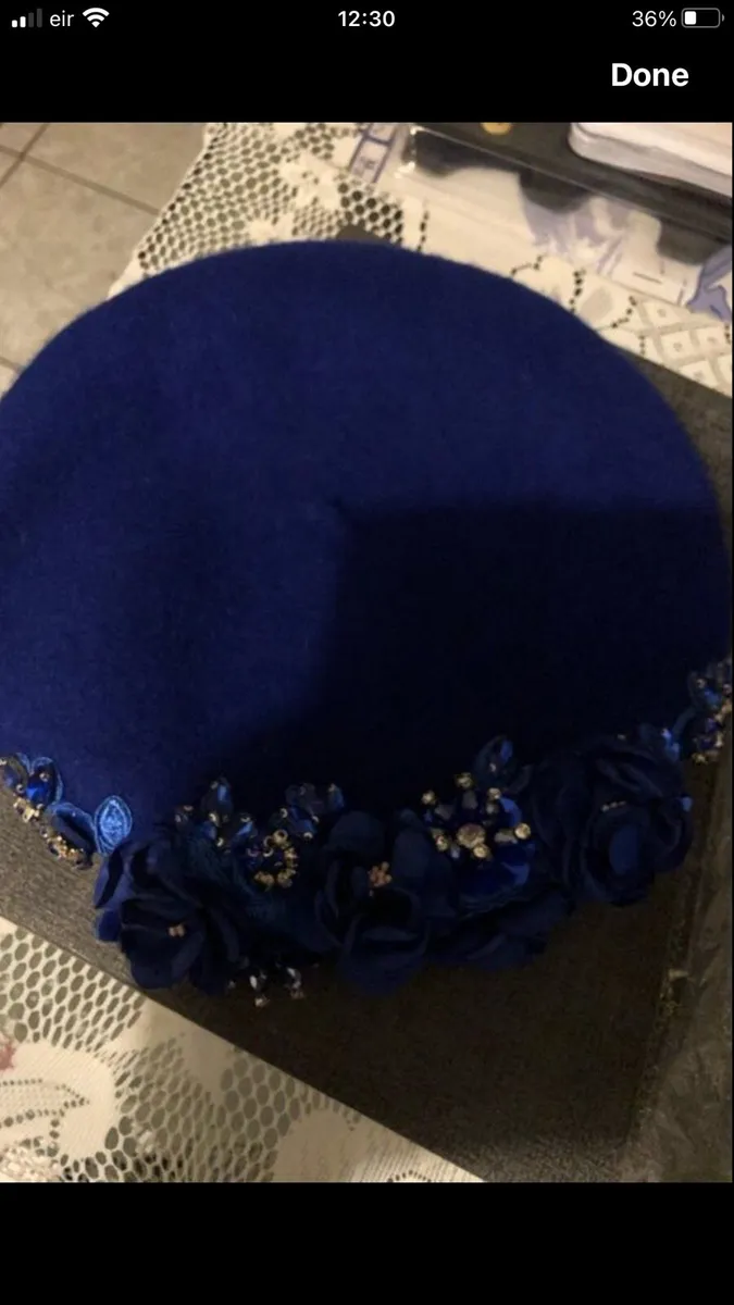 Ladies new hat €10 - Image 1