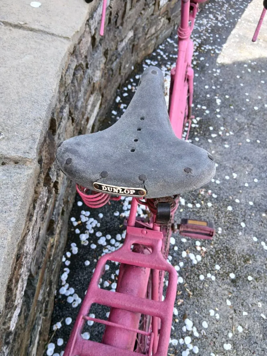 Old High Nelly bicycle - Image 3