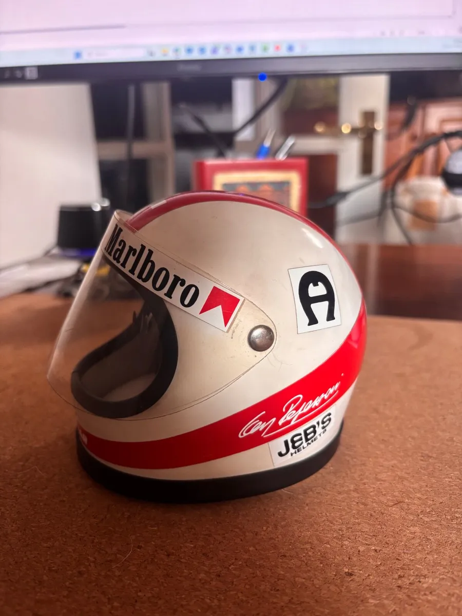 Rare Vintage 1970s Heuer Clay Regazzoni Helmet - Image 2