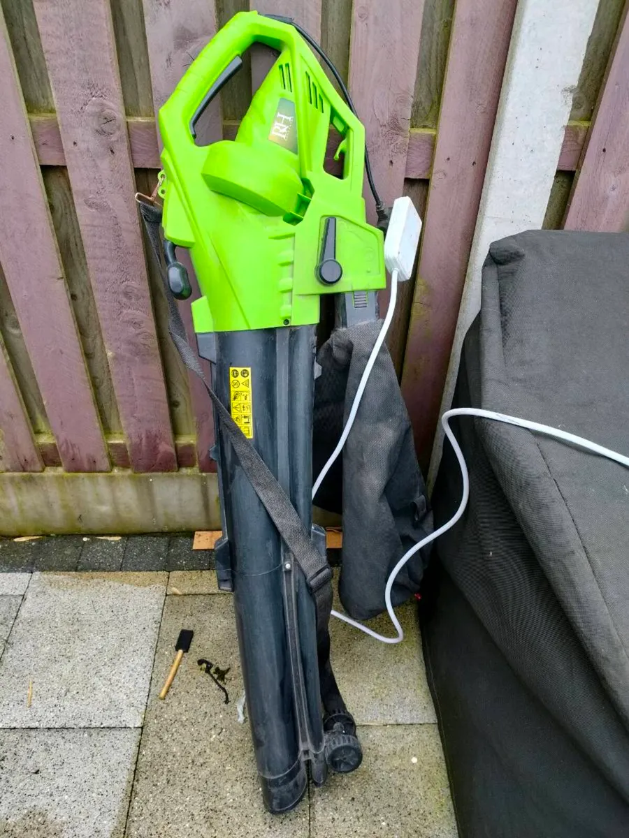 Leaf blower vacuum - Image 4