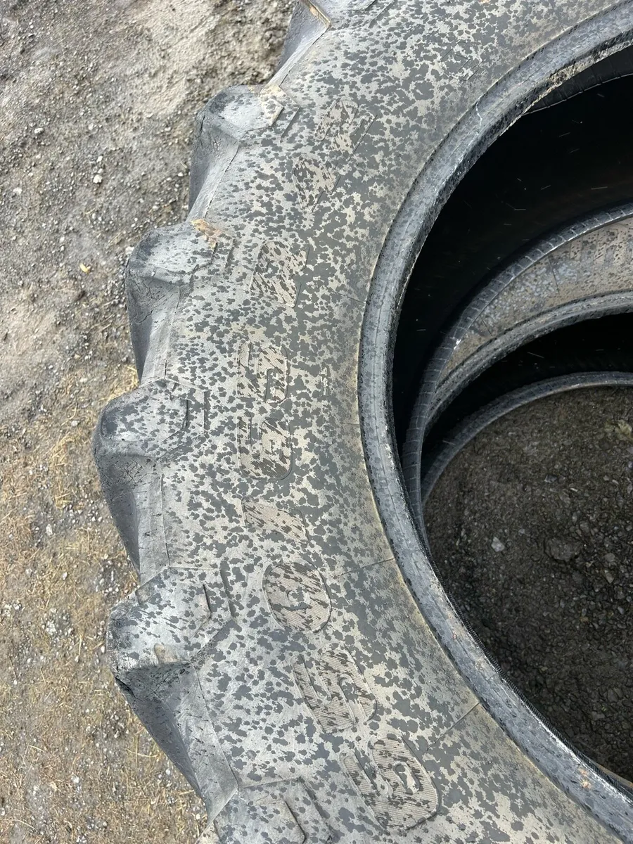 Tractor tires - Image 3