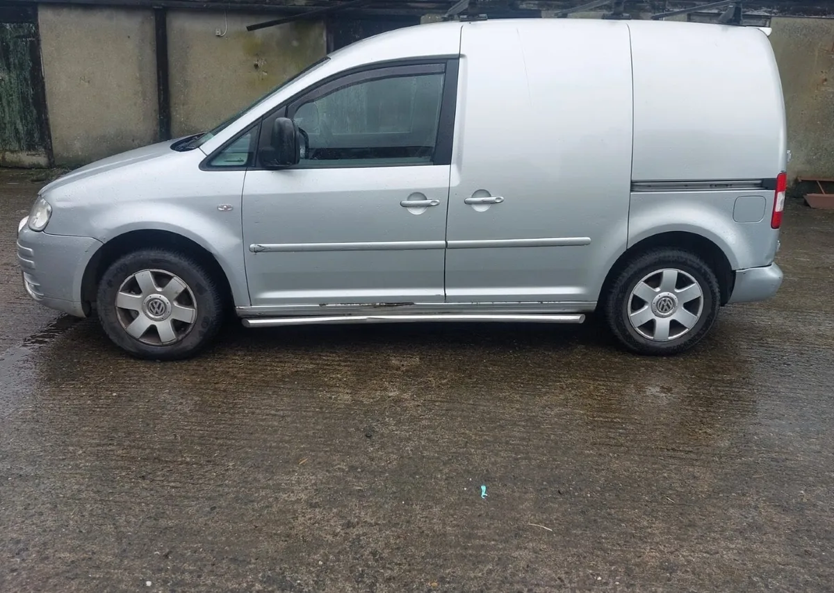 Volkswagen Caddy 2009 - Image 1
