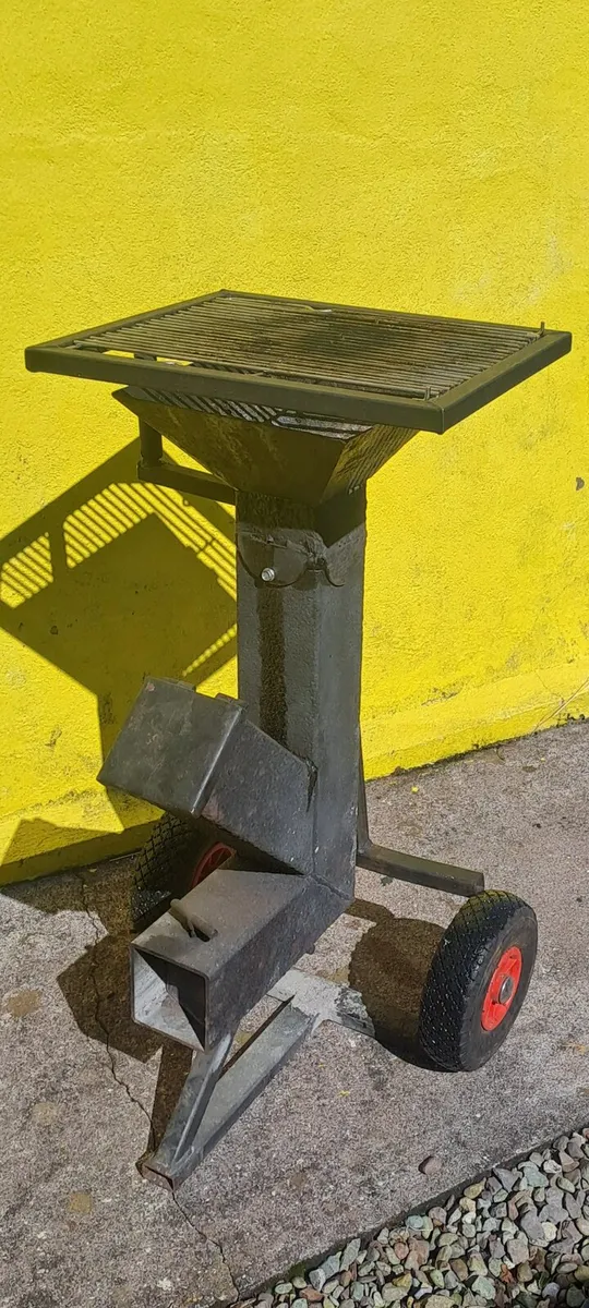 Barbecue rocket stove - Image 3