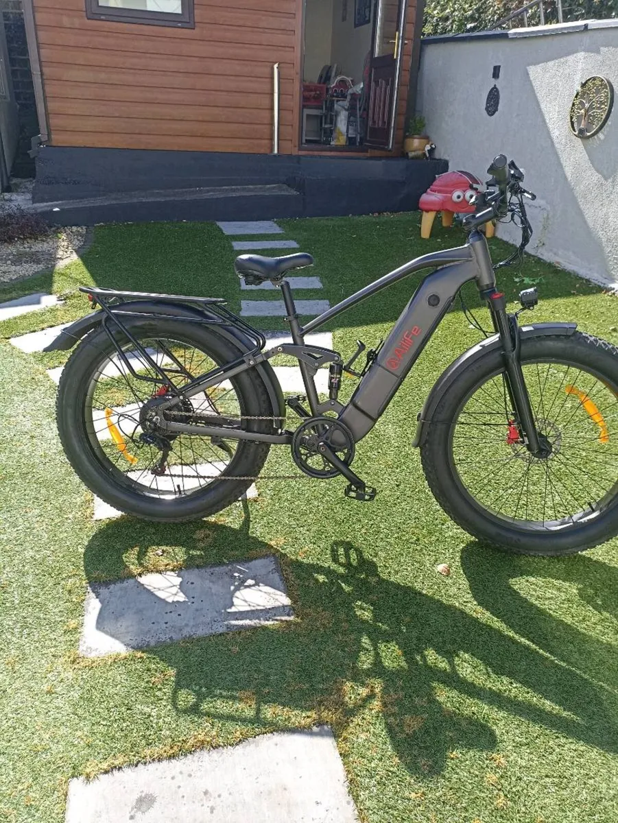 E"Bike - Image 1