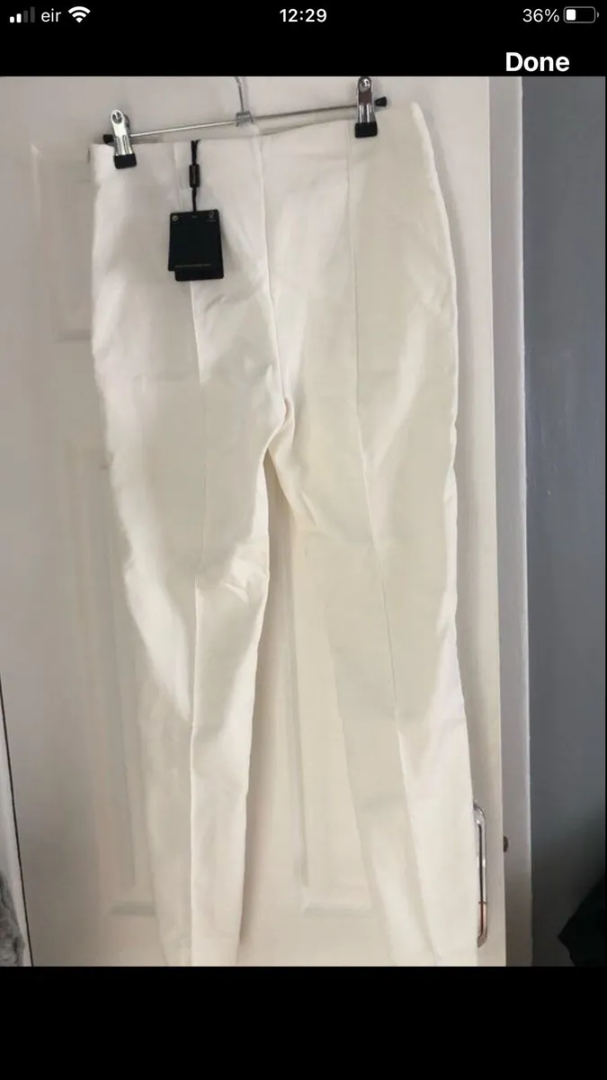 Ladies  BNWT designer trousers size 10 €30 - Image 4