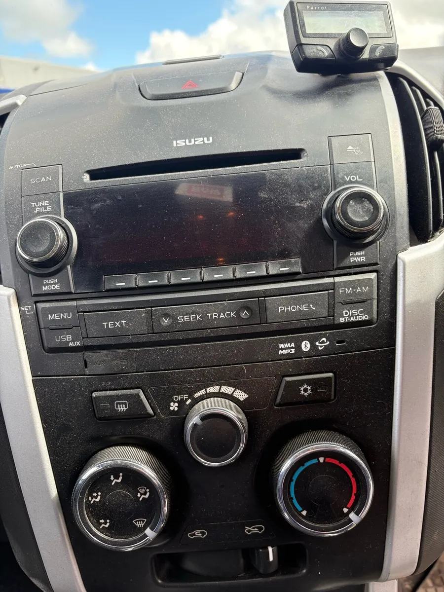 Isuzu D Max - Image 4