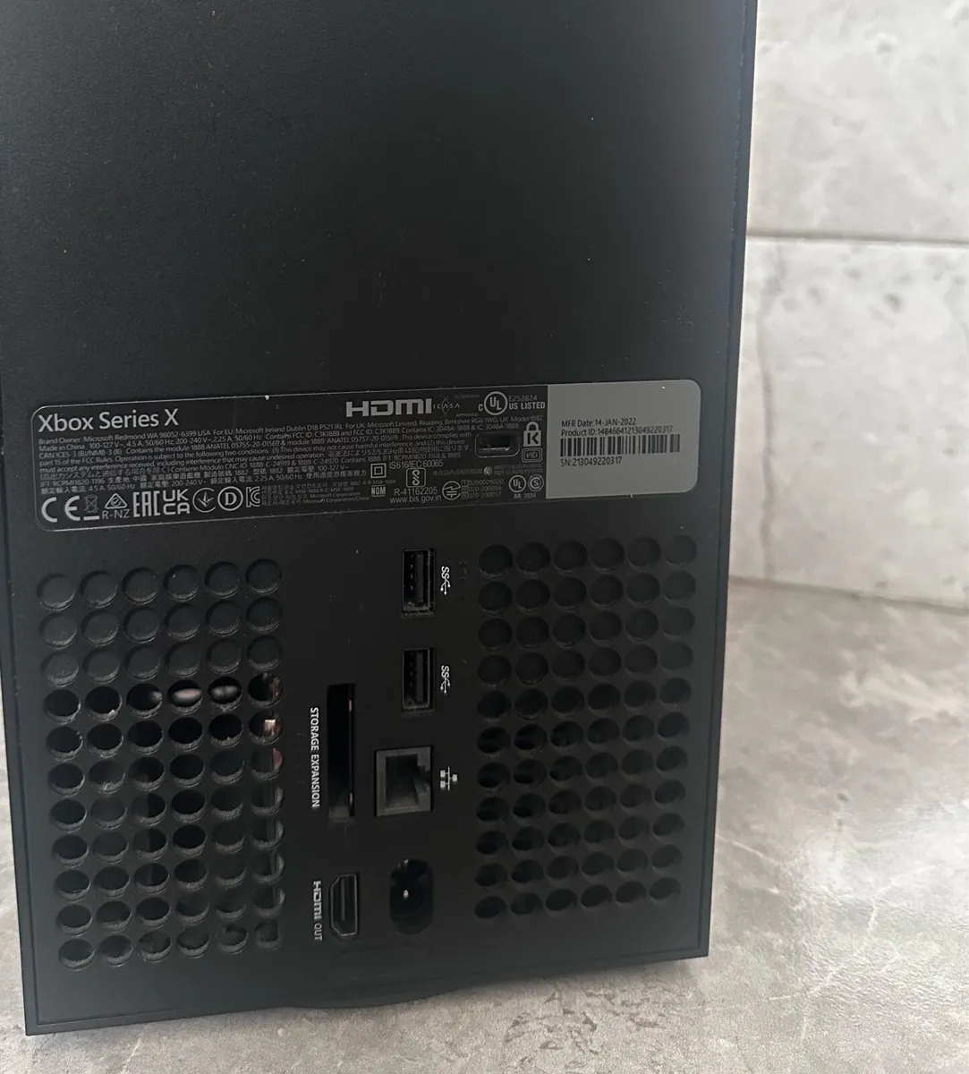 Xbox Series X | 1TB Black - Image 3