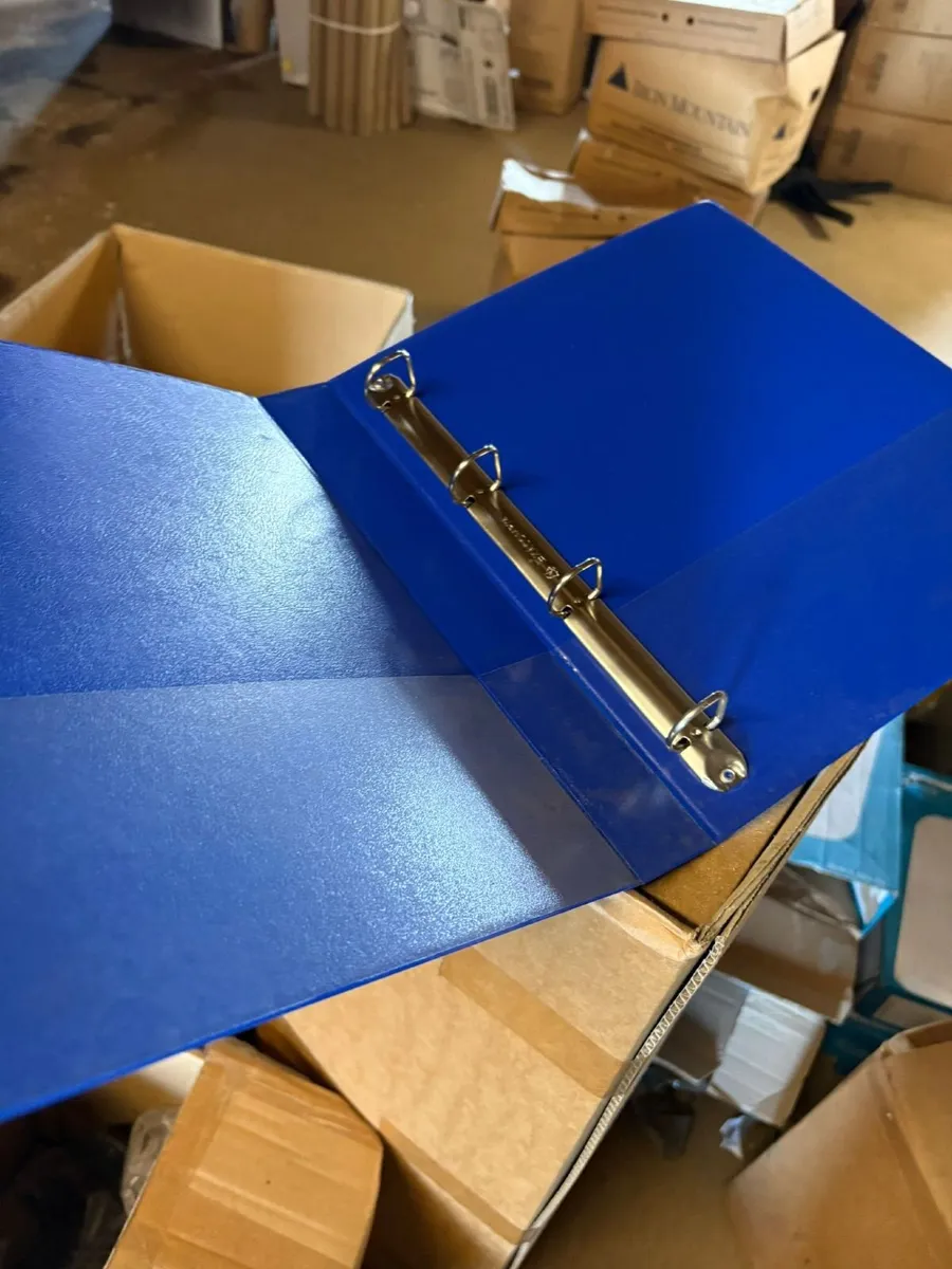 Job lot of 40 A4 D ring binders - £20+VAT -COLLECT - Image 2