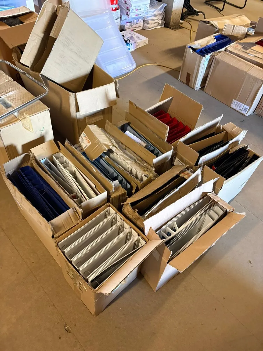 Job lot of 40 A4 D ring binders - £20+VAT -COLLECT - Image 3