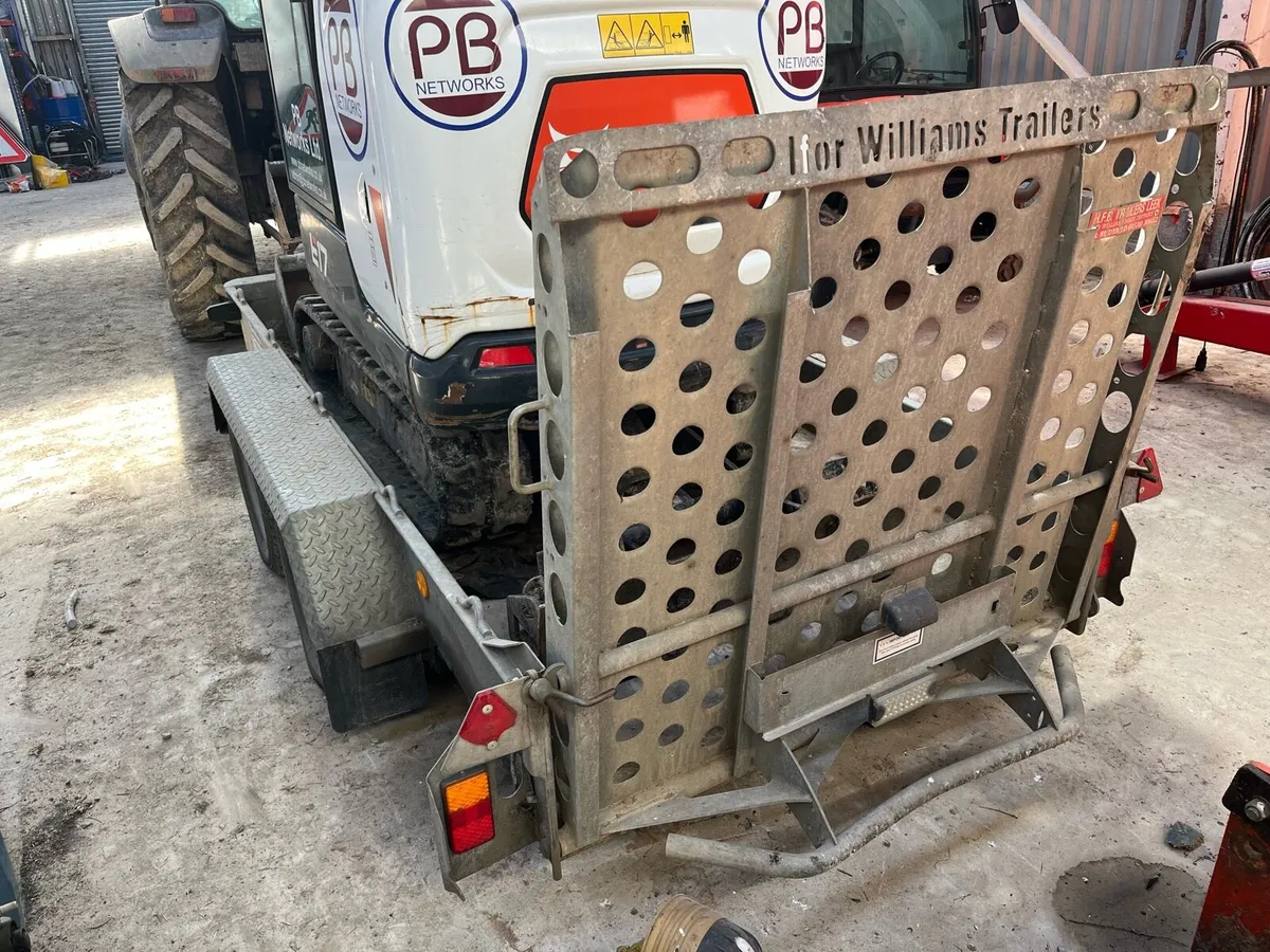 Mini digger - Image 4