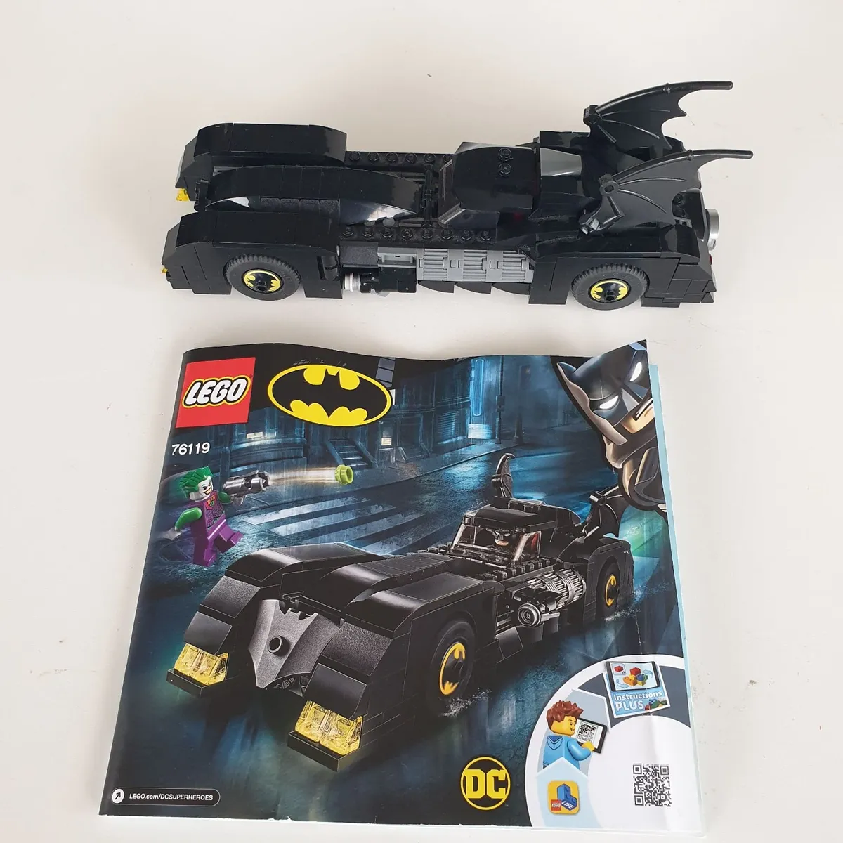 Lego Batmobile 99% complete no mini figures - Image 1