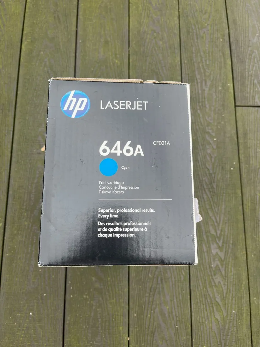 HP 646A Cyan LaserJet Toner Cartridge CF031A