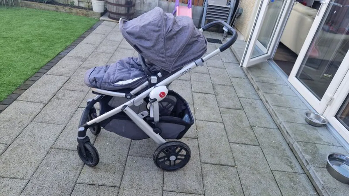 Uppababy Vista + Other - Image 2