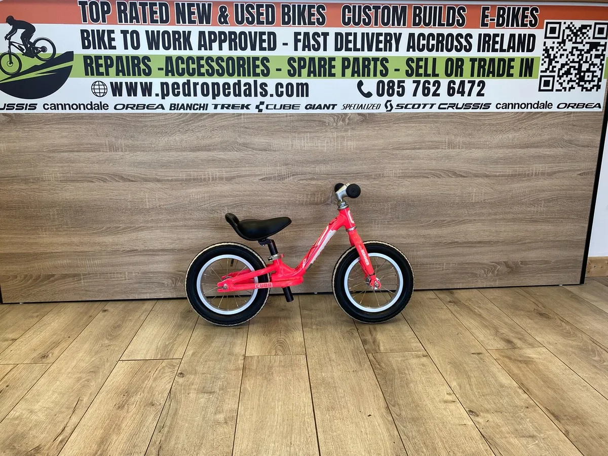 Cuda runner  (like new) - Image 1