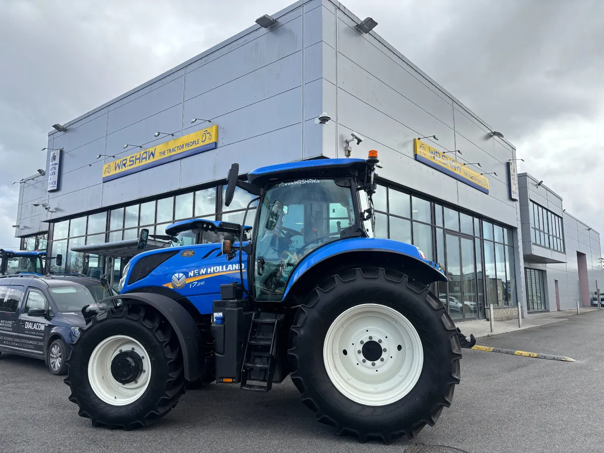 New Holland T7.210 Power Command-2465hrs - Image 1