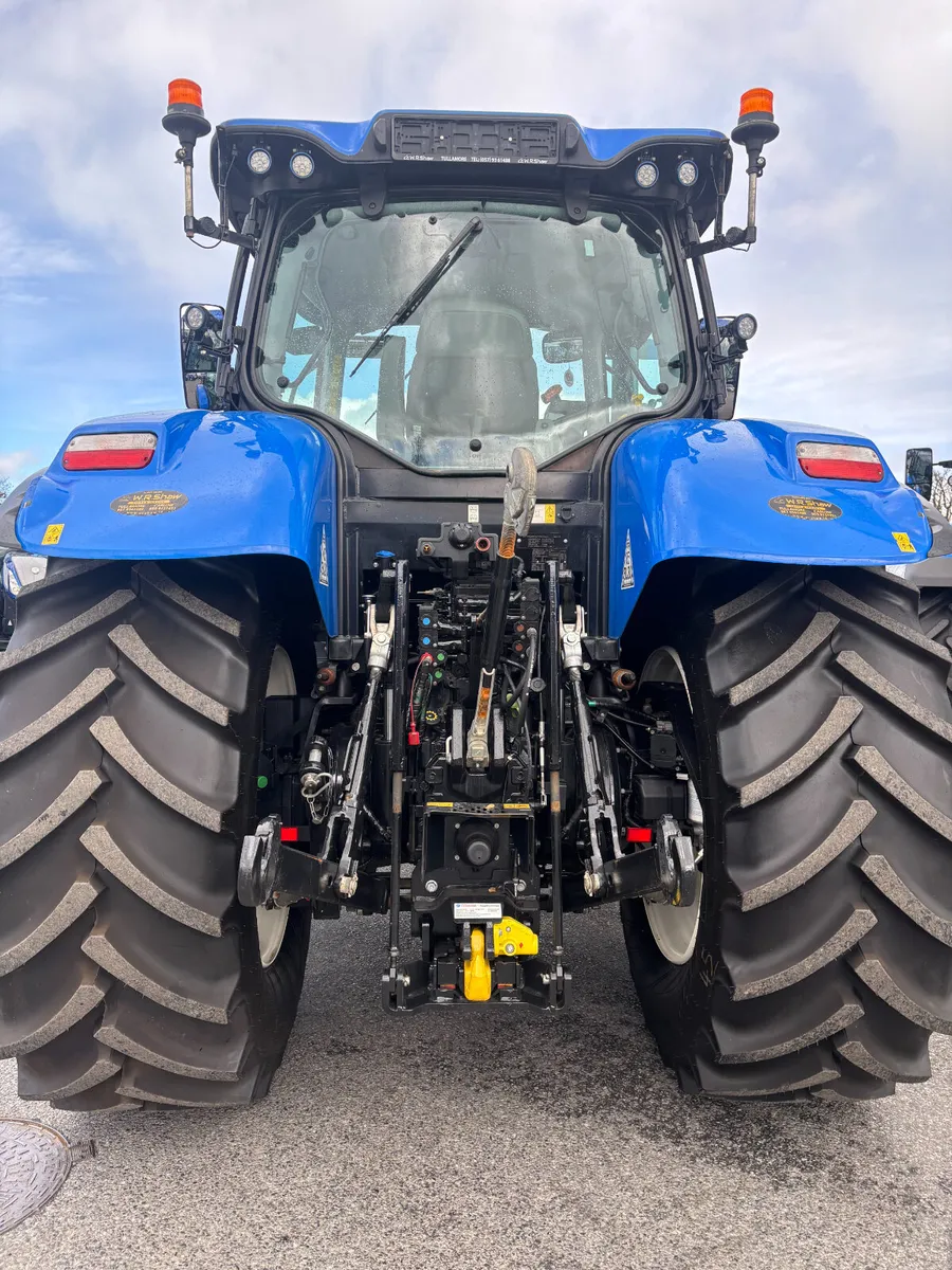 New Holland T7.210 Power Command-2465hrs - Image 4