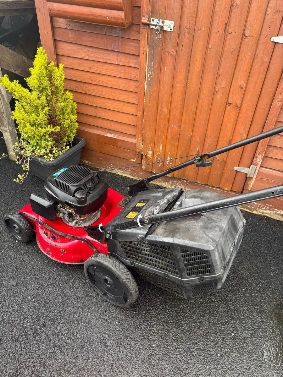 Honda push lawnmower - Image 4