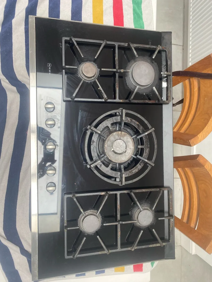 NEFF gas hob - Image 1