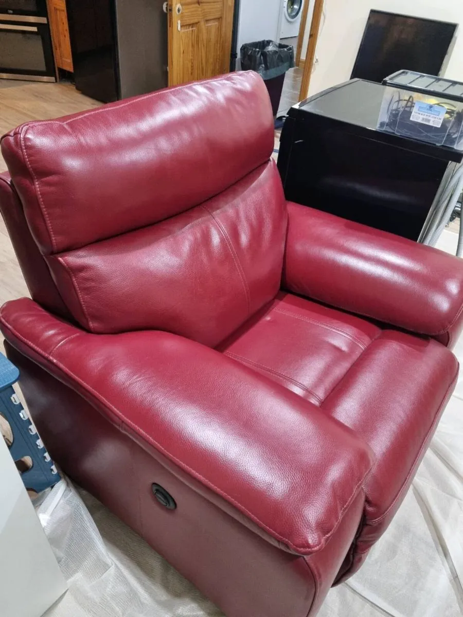 Recliner Armchair - Image 2