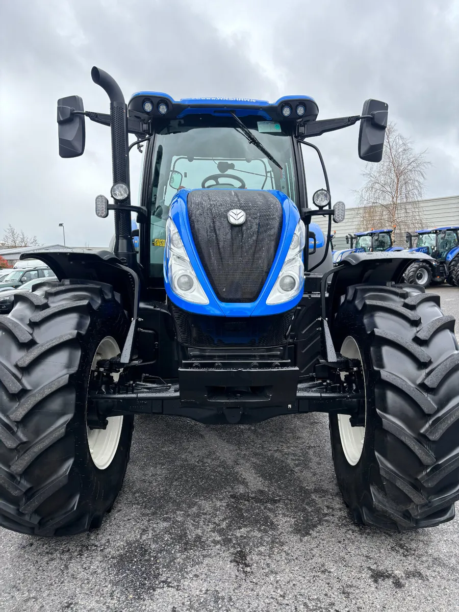 New Holland T6.155 Electro Command-1064hrs - Image 2