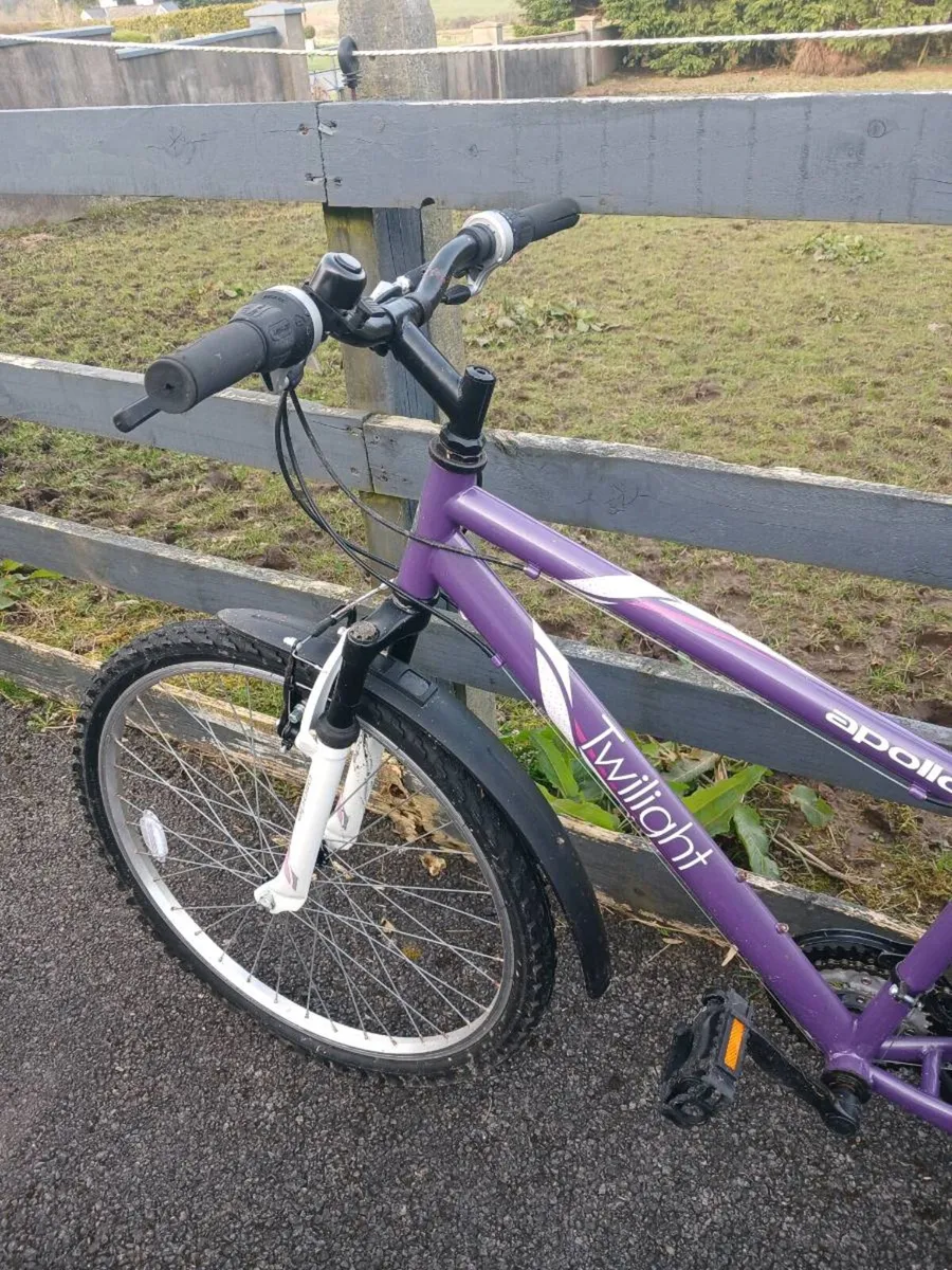 Child's bike - Image 4