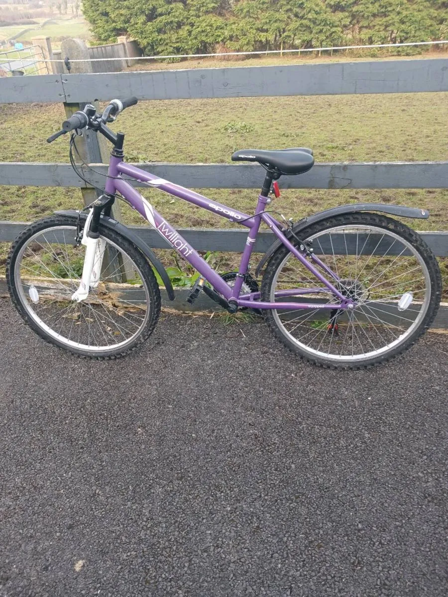 Child's bike - Image 1