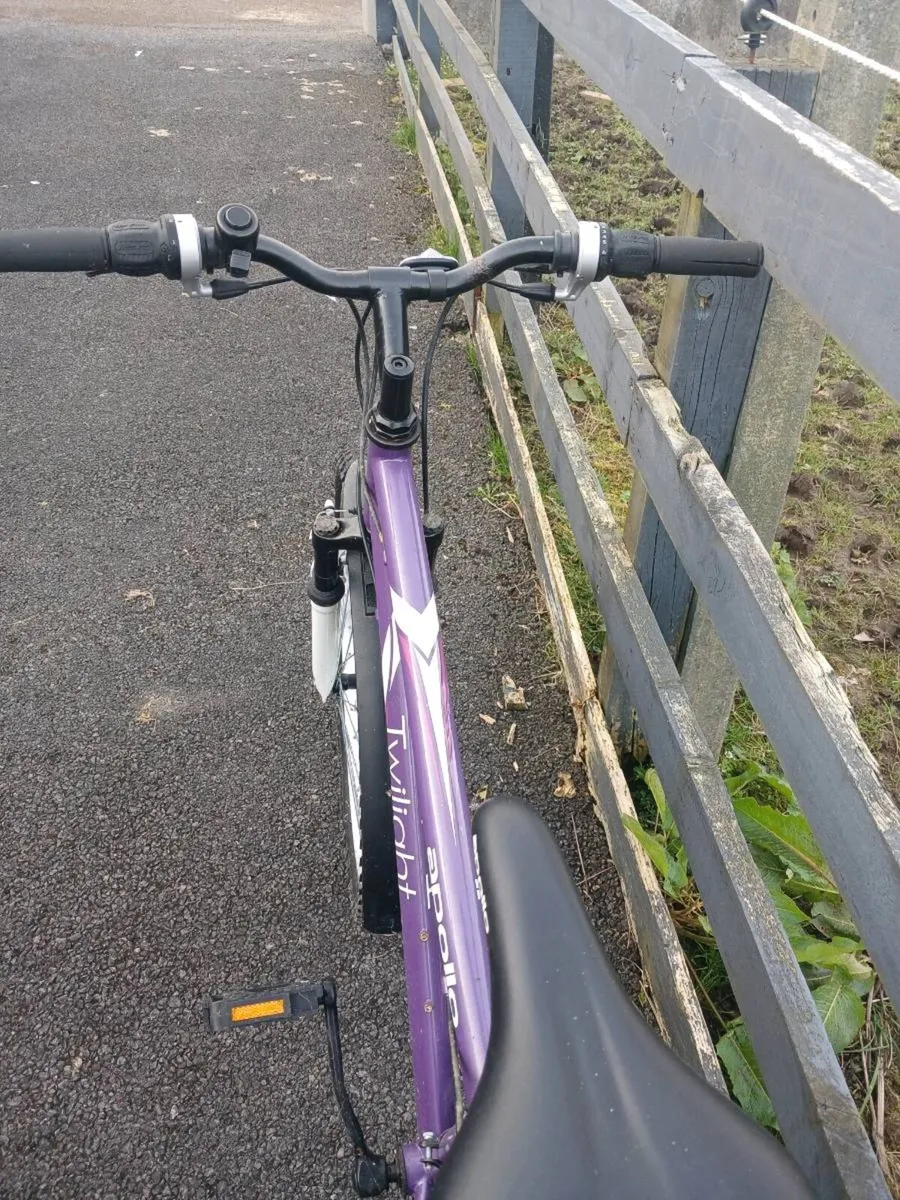 Child's bike - Image 2