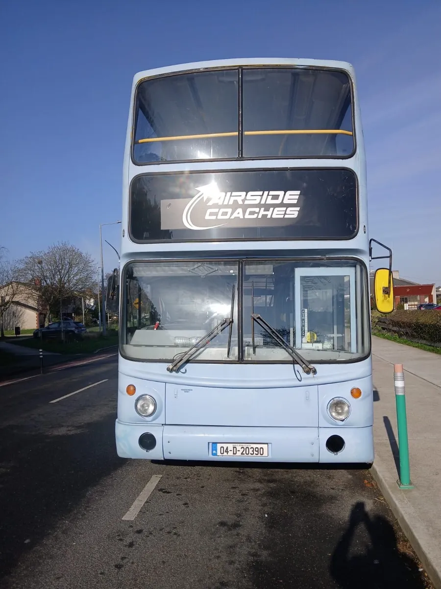 04 decker cvrt 18/06 - Image 1