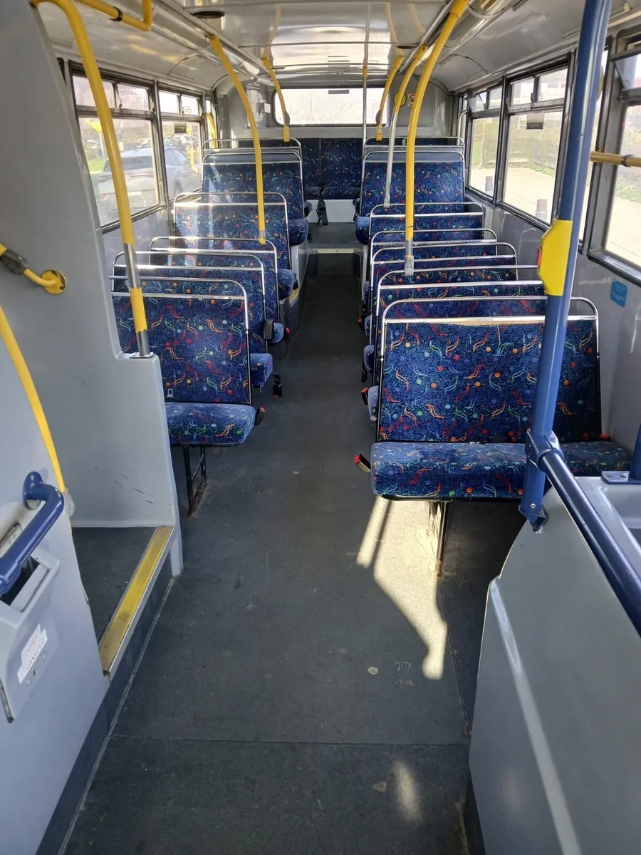 04 decker cvrt 18/06 - Image 4